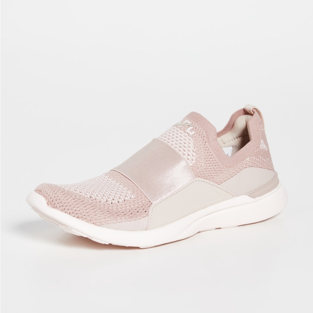 APL Athletic Propulsion Labs Tech Bliss sneakers size 7 Color: Rose Dust